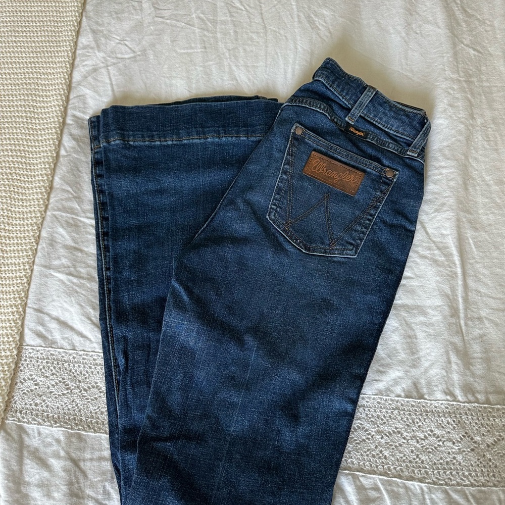 Wrangler women’s Dark Jeans